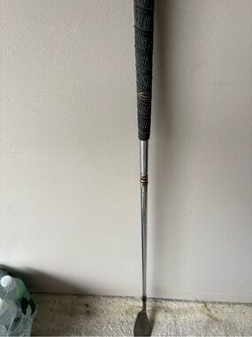 Men's Black Grip Golf Wedge Ray Cook 56 Degree